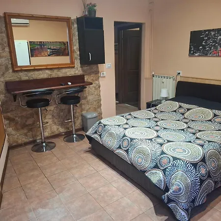 Gina B&B