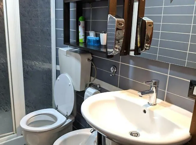 Gina Oda ve Kahvaltı 4*